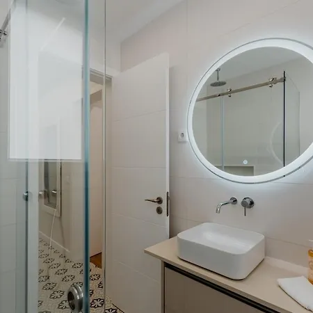 Newest Cozy - 0d Apartment Lissabon